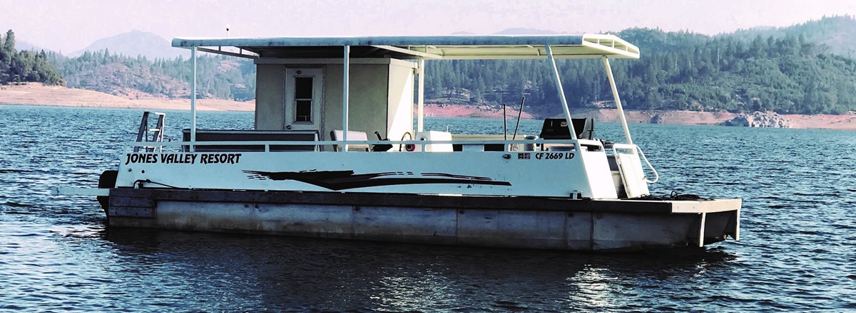 Deluxe Patio Boat